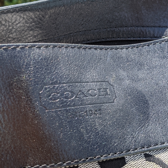 Coach handbag - Picture 3 of 3